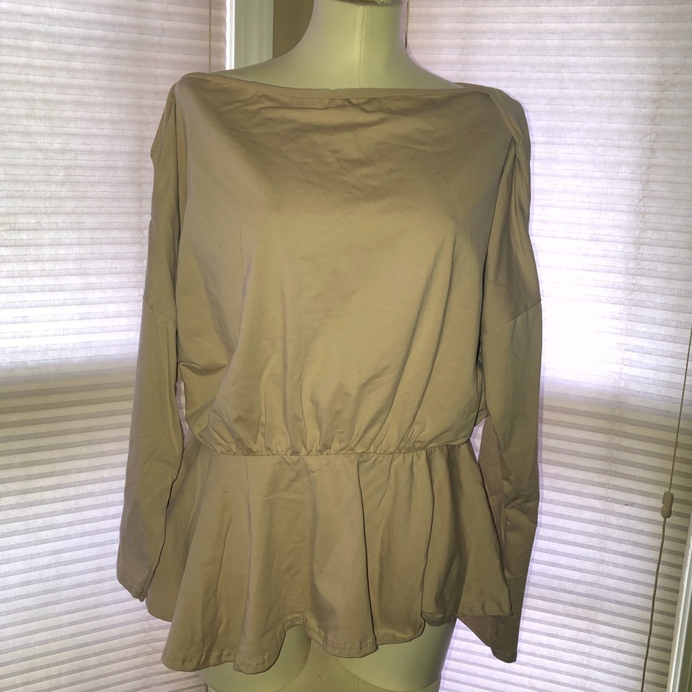 Pretty littlething NWT Blouse